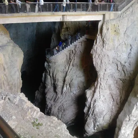 Osterija Na Planinci - Skocjan Caves B&B Divača