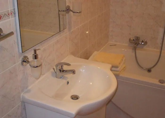 فندق مبيت وإفطار Osterija Na Planinci Divača