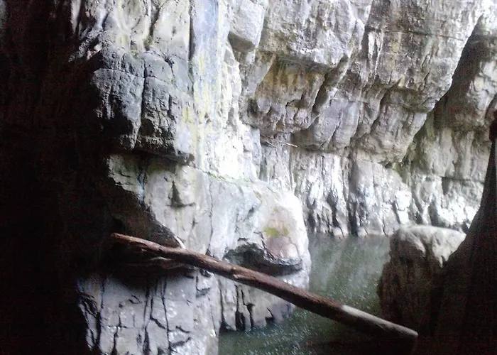 Osterija Na Planinci Divača