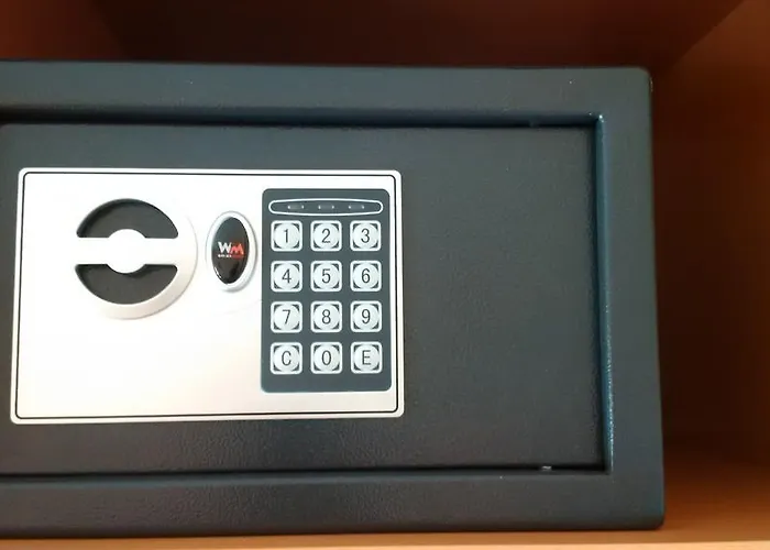 Osterija Na Planinci فندق مبيت وإفطار Divača