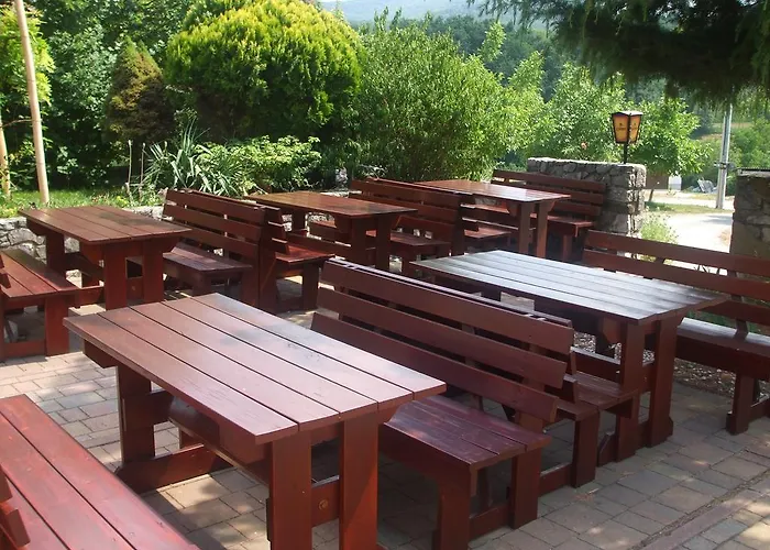 فندق مبيت وإفطار Osterija Na Planinci Divača